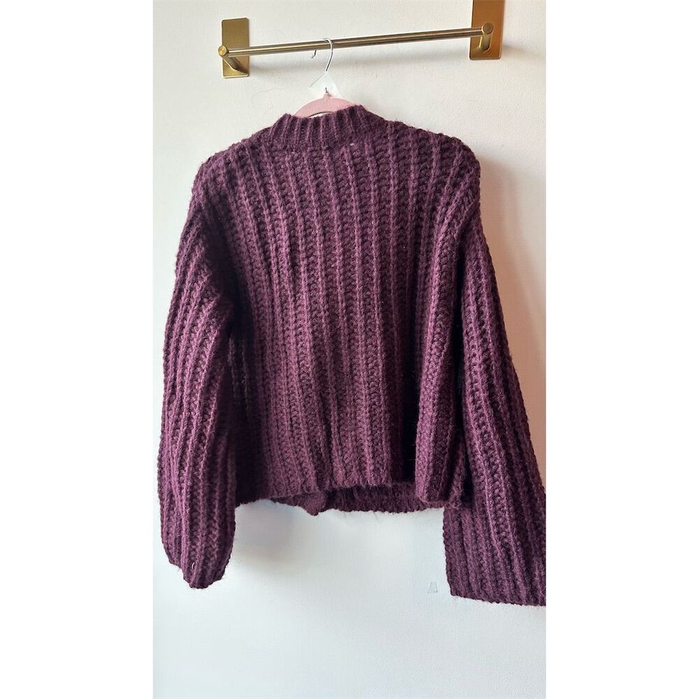 Mable NWT p2p23  Burgundy Chunky Knit Cardigan Gold Buttons Size l - Picture 3 of 5